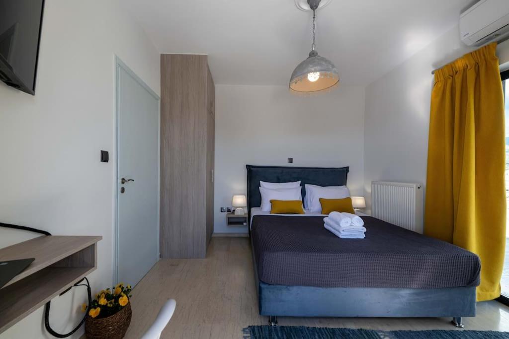 Ferienwohnung Skyhigh Haven Kalamata Exterior foto