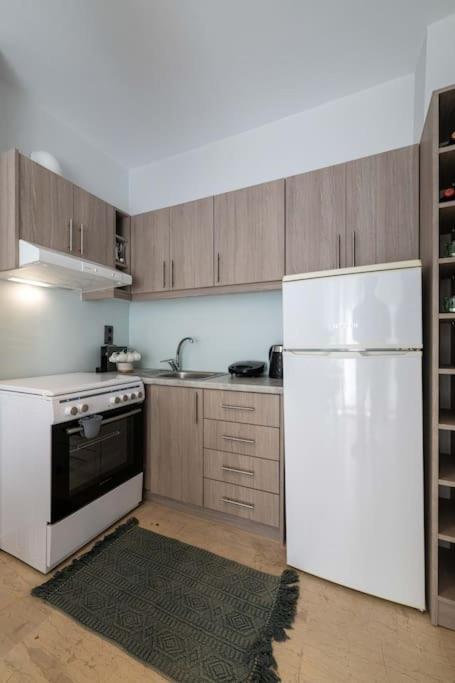 Ferienwohnung Skyhigh Haven Kalamata Exterior foto